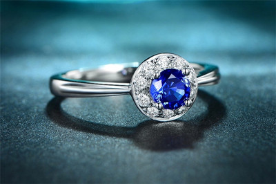 米莱珠宝0.7克拉天然斯里兰卡湛蓝蓝宝石戒指_珠宝图片-珠宝产品-金投珠宝-金投网