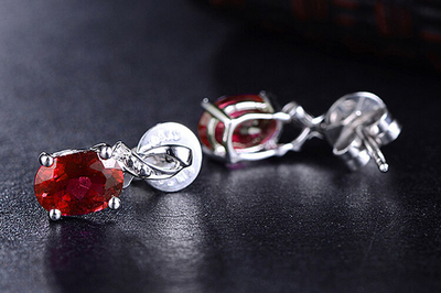 ENZO珠宝白18K金红碧玺耳环_珠宝图片-第3页-珠宝产品-金投珠宝-金投网